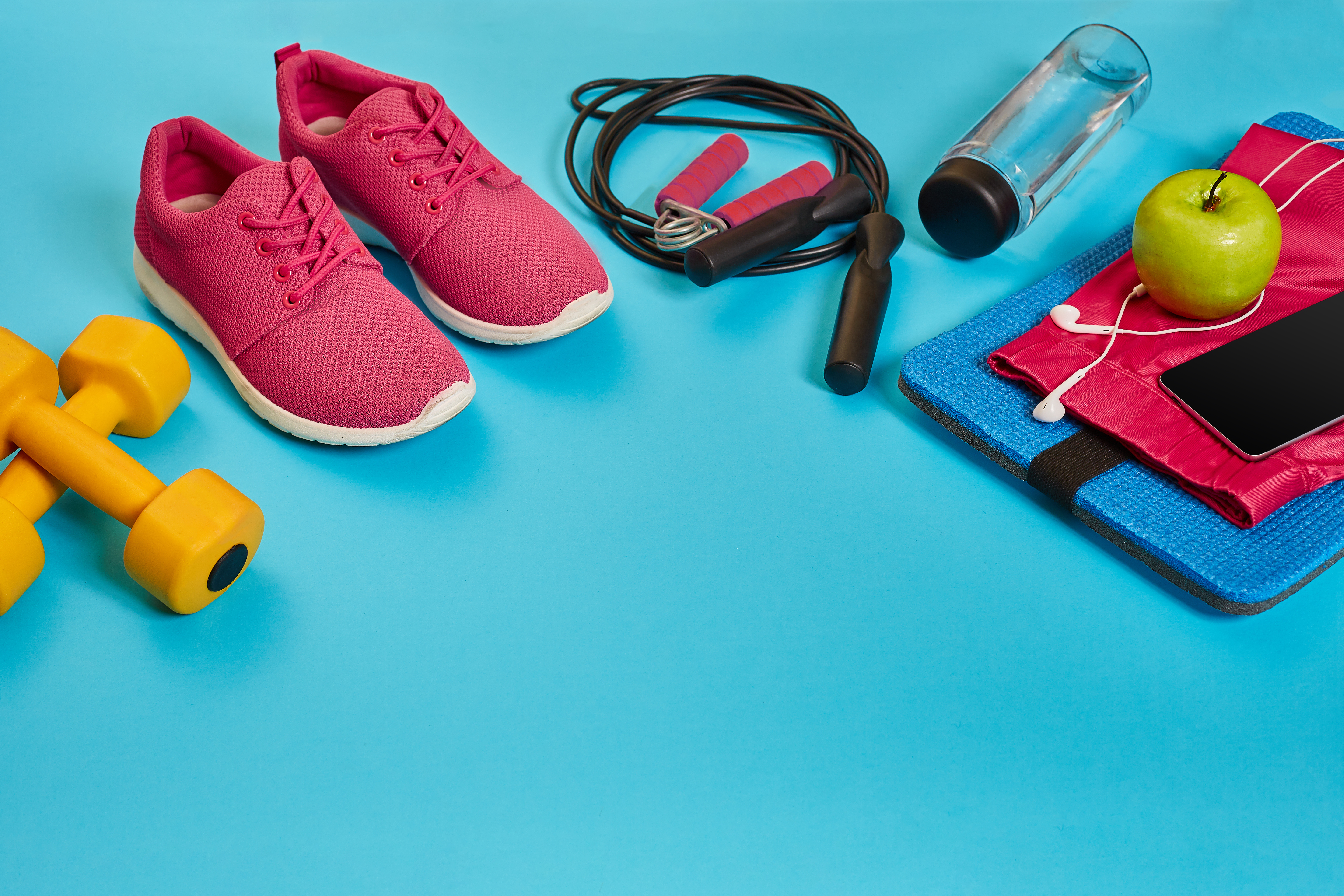 10 must-have items for your gym bag